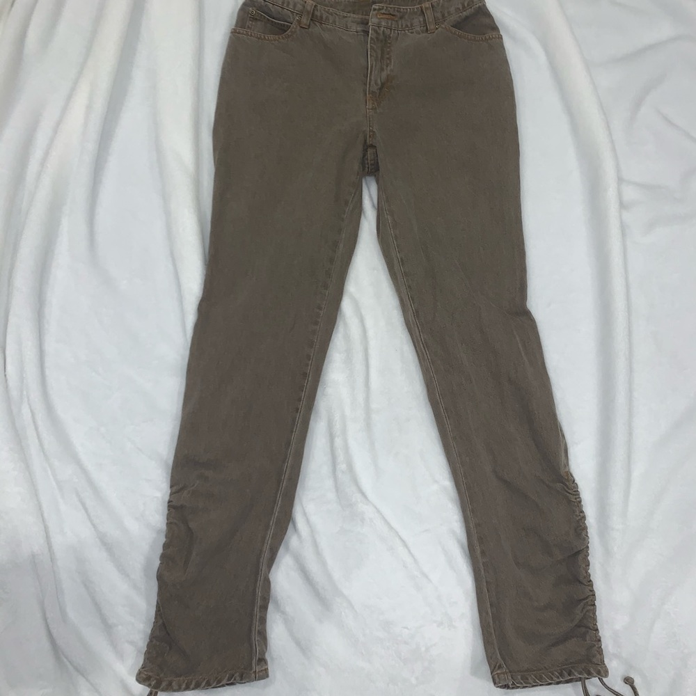 Dark denim jeans with scrunch on bottom